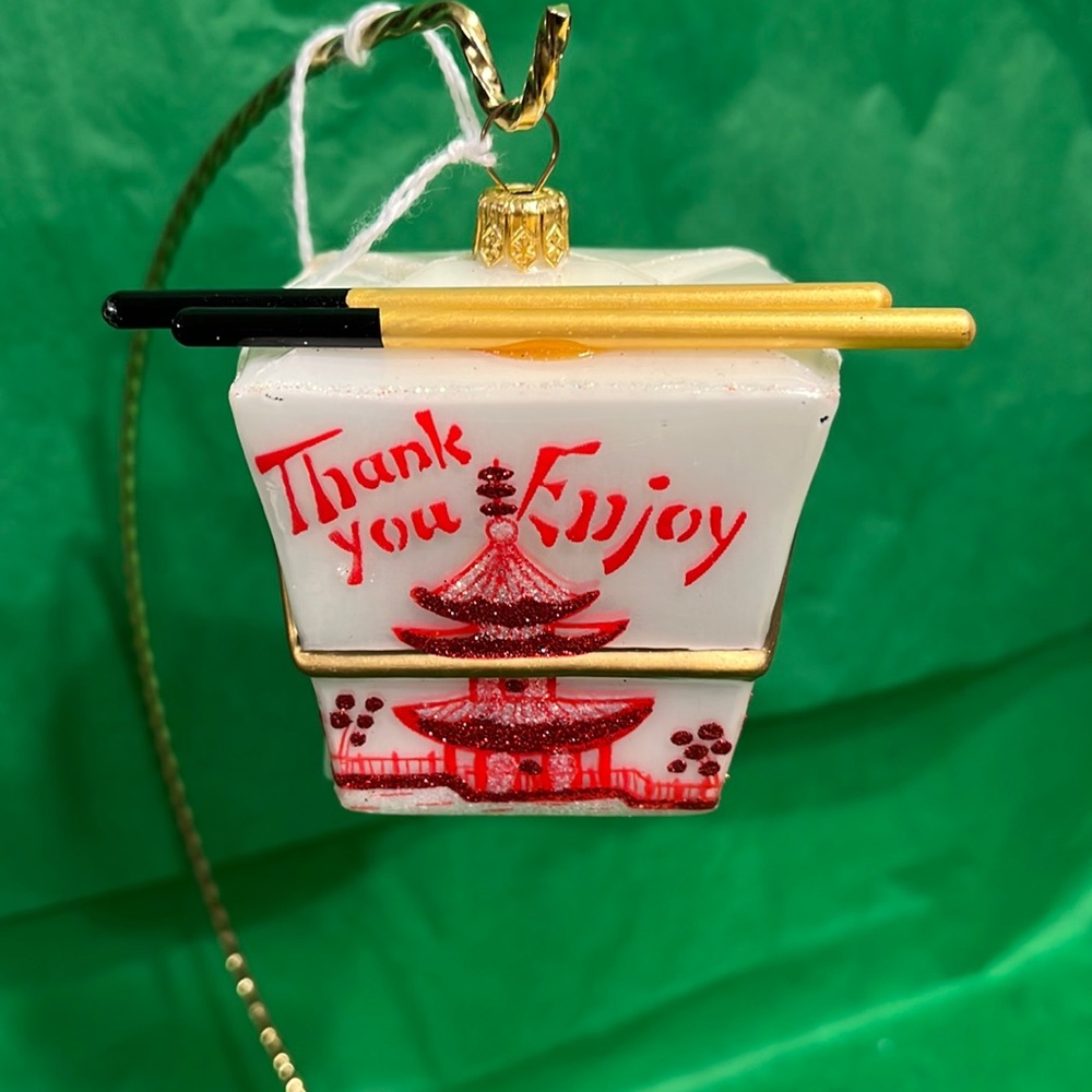 Handmade glass blown pinnacle peak ornament